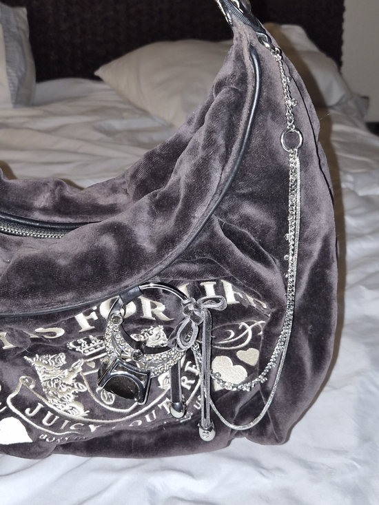 Brown Y2K Juicy Couture Velvet Shoulder Bag in Deep Brown - Picture 11 of 11